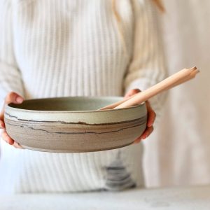 Bol vert rustique, céramique d’Ingrid Debard