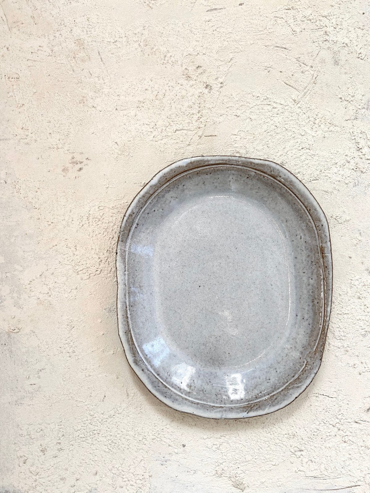 Plat de service blanc, autre vue
